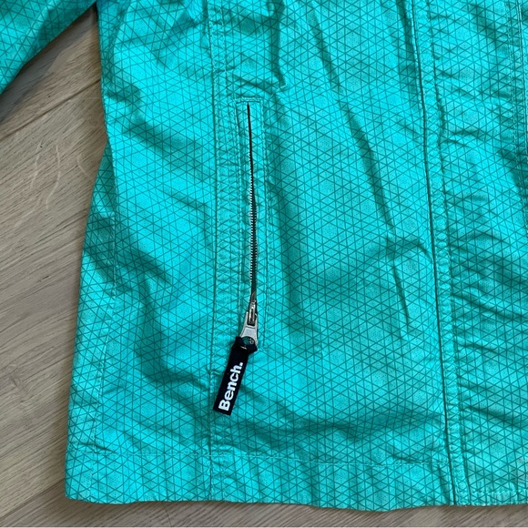 Bench lightweight jacket - Picture 2 of 12